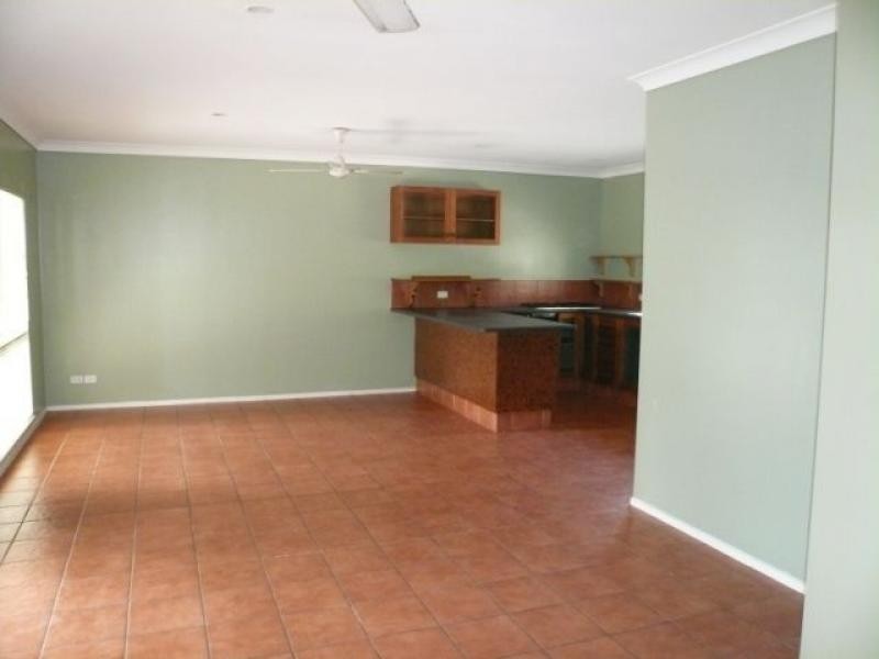 8 Thooleer Close, Cooya Beach QLD 4873