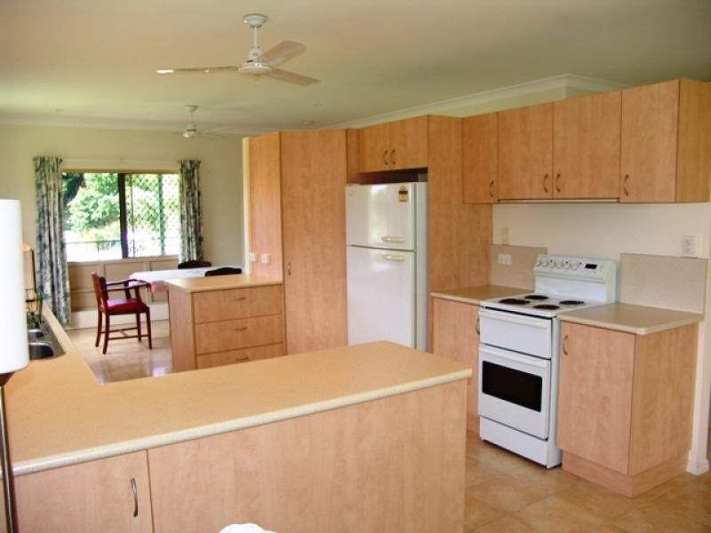 17 Owen Street, Mossman QLD 4873