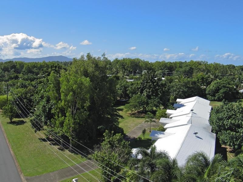 7 Yarun Close, Wonga QLD 4873