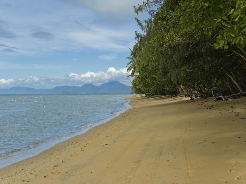 7 Yarun Close, Wonga QLD 4873