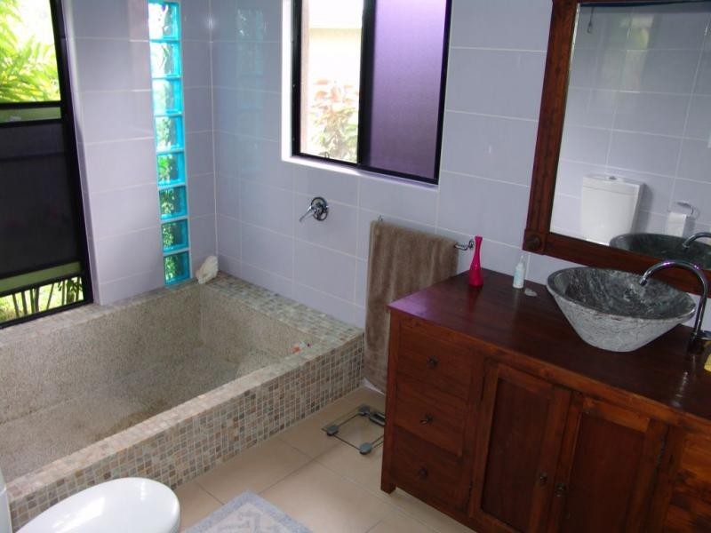 Cooya Beach QLD 4873