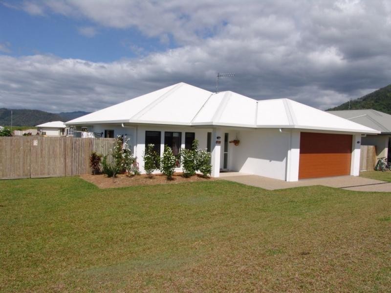48 Cooya Beach Rd, Cooya Beach QLD 4873