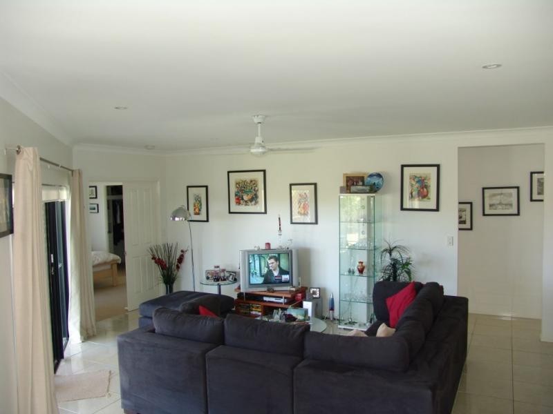 48 Cooya Beach Rd, Cooya Beach QLD 4873