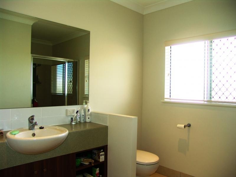 Cooya Beach QLD 4873