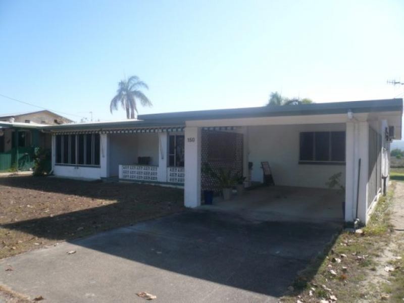 150 Marine Pde, Newell QLD 4873
