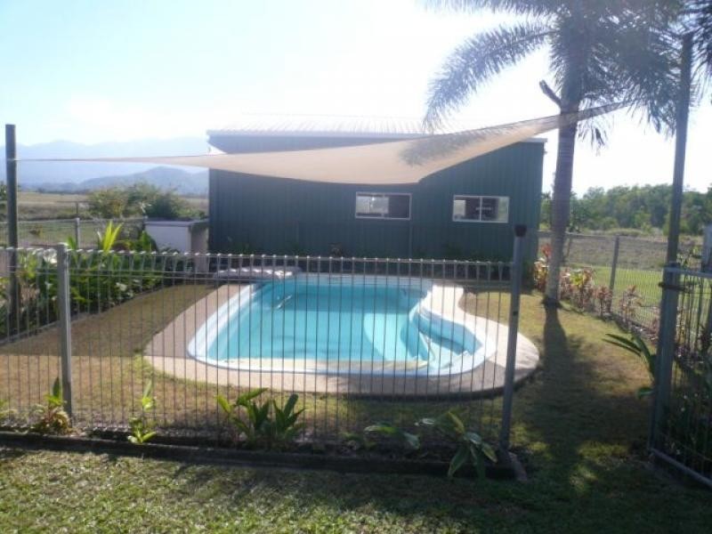 150 Marine Pde, Newell QLD 4873