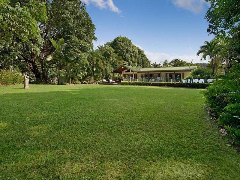 1 Bell’s Reef Close, Wonga QLD 4873
