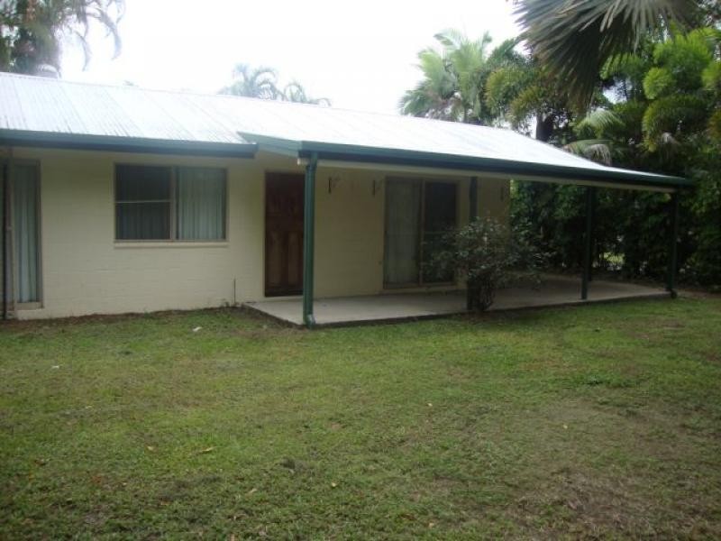 2 Thooleer Close, Cooya Beach QLD 4873