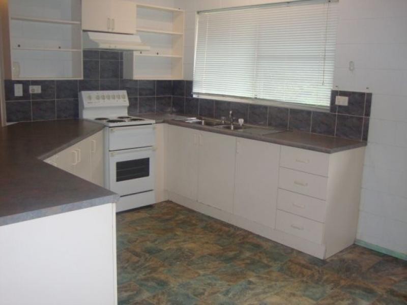 2 Thooleer Close, Cooya Beach QLD 4873