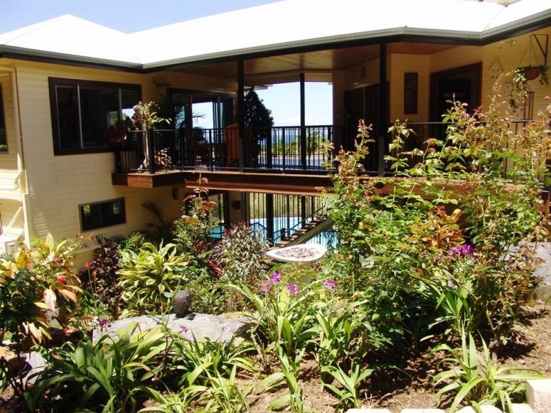 2 Seaview Court, Port Douglas QLD 4877