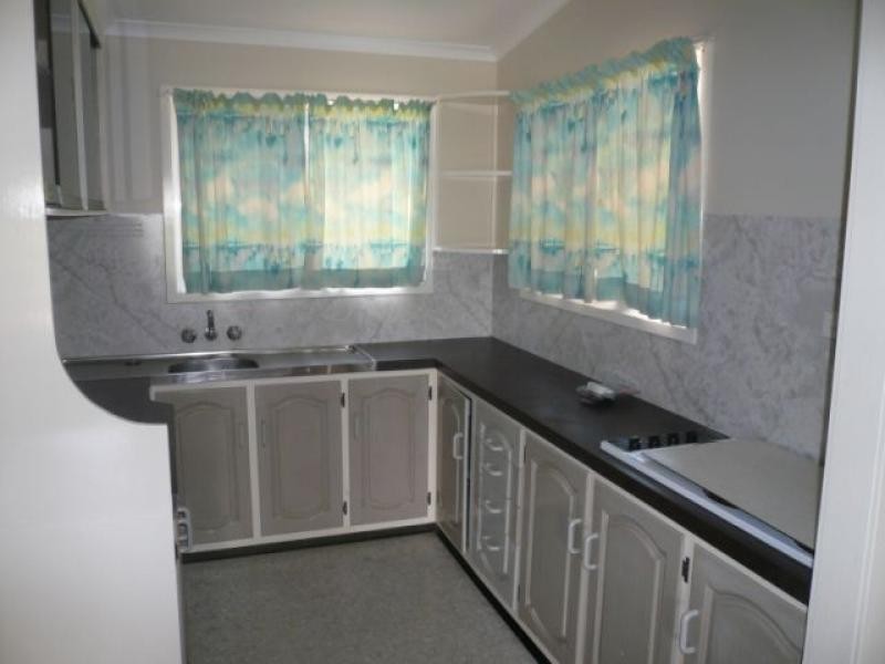 43 Andrews Street, Newell QLD 4873