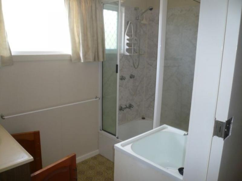 43 Andrews Street, Newell QLD 4873