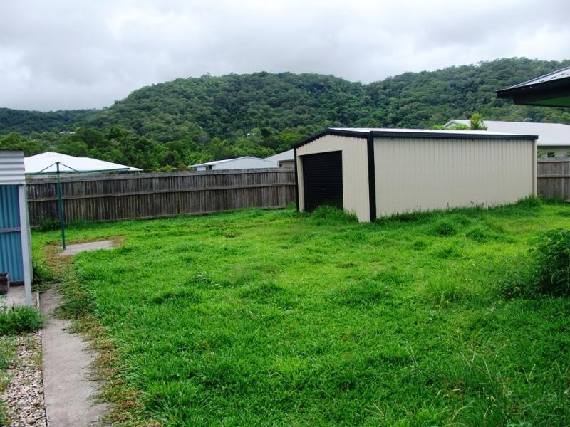 4 Satinash St, Mossman QLD 4873