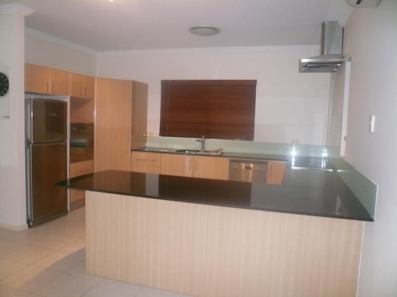 1 Shalom Close, Cooya Beach QLD 4873