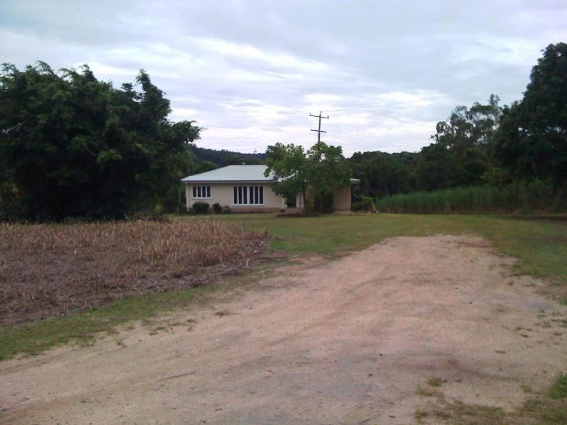 187 Bamboo Creek Rd, Miallo QLD 4873