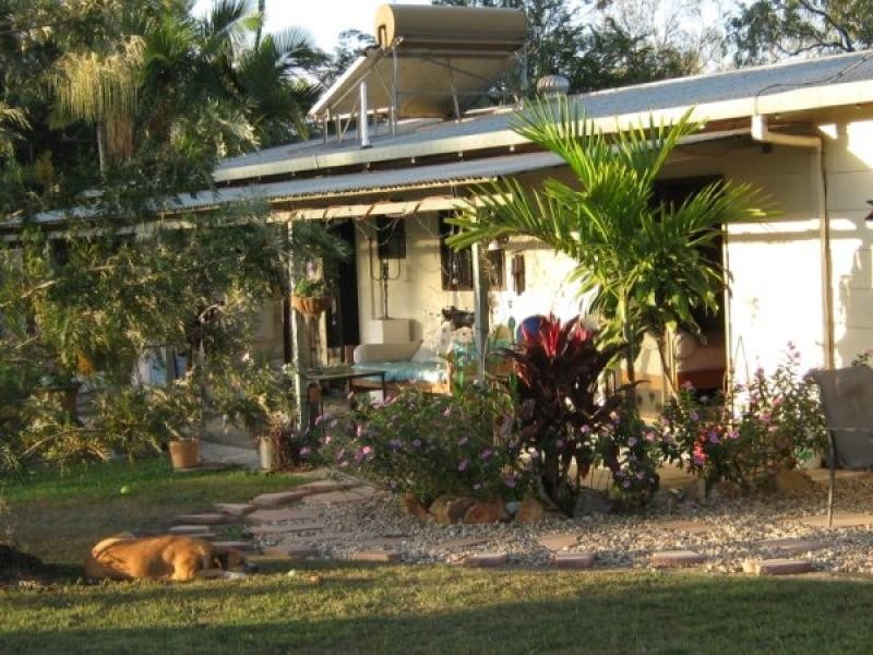 86 Fraser Road, Mount Molloy QLD 4871