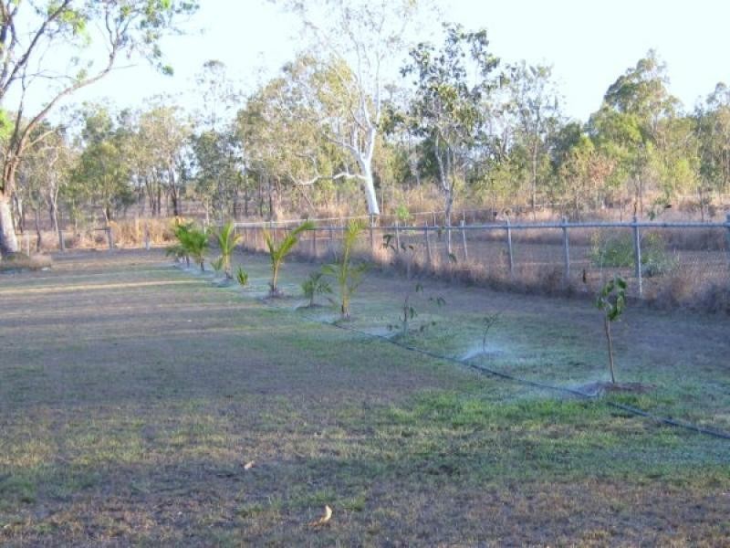 86 Fraser Road, Mount Molloy QLD 4871