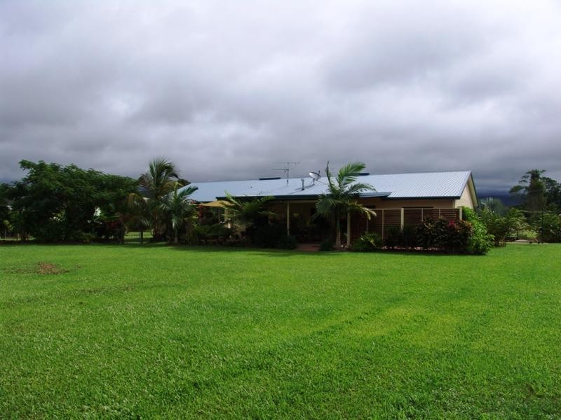 Miallo QLD 4873