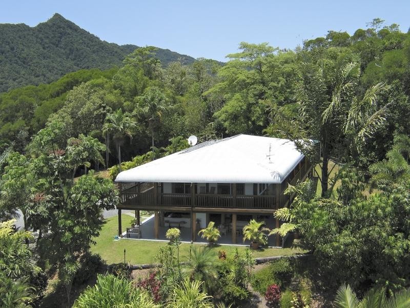 27 Forest Creek Road, Daintree QLD 4873