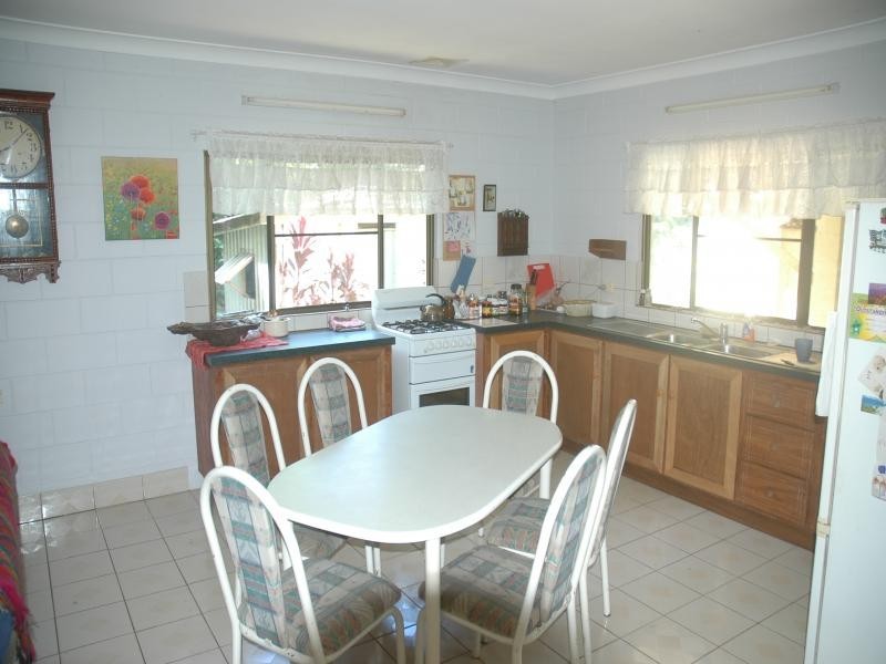 454 Cape Tribulation Road, Daintree QLD 4873