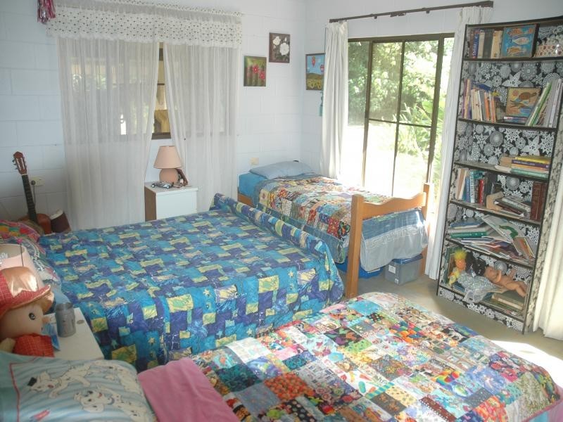 454 Cape Tribulation Road, Daintree QLD 4873