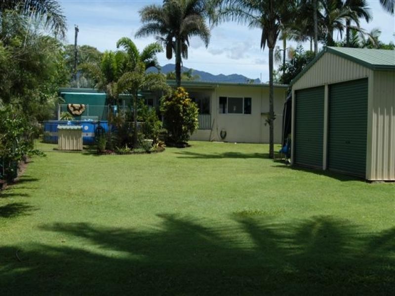 7 Marine Parade, Newell QLD 4873