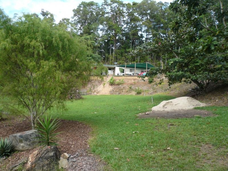 39 Whitley Rd, Miallo QLD 4873