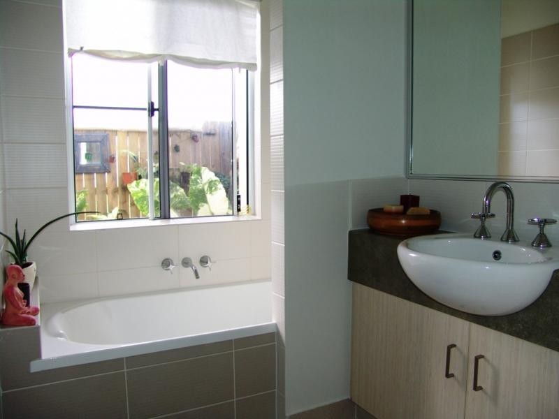 38 Riflebird Close, Mossman QLD 4873