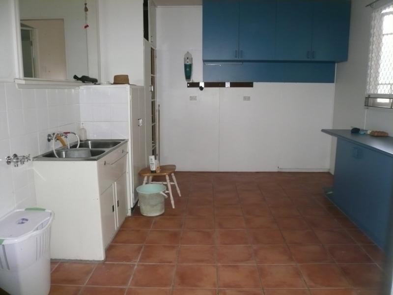 7 Pringle St, Mossman QLD 4873