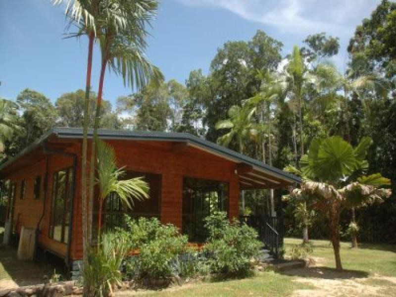 326 Cape Tribulation Rd, Cow Bay QLD 4873