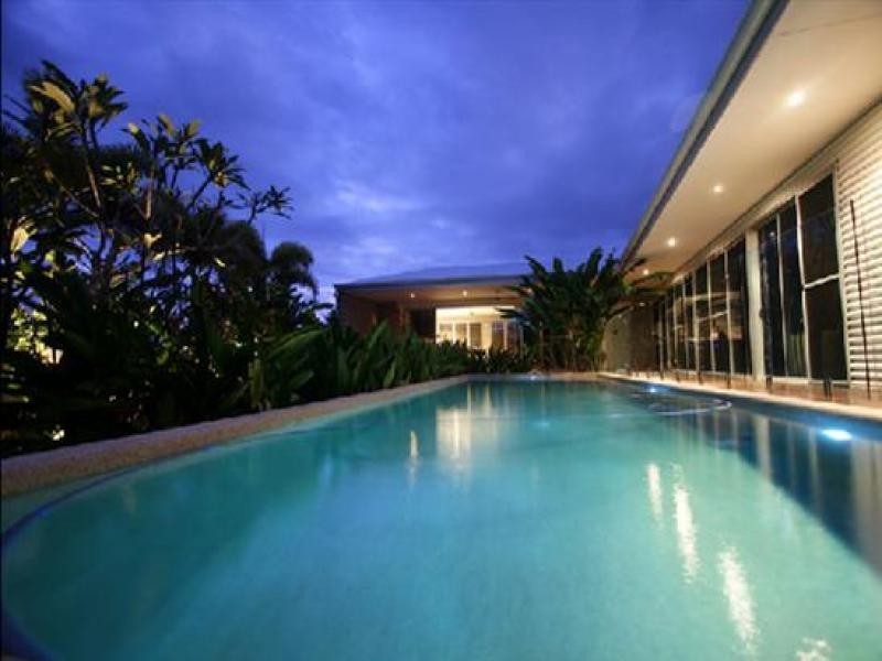13 Ocean Ave, Cooya Beach QLD 4873