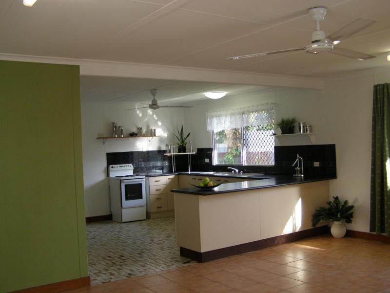 127 Alchera Drive, Mossman QLD 4873