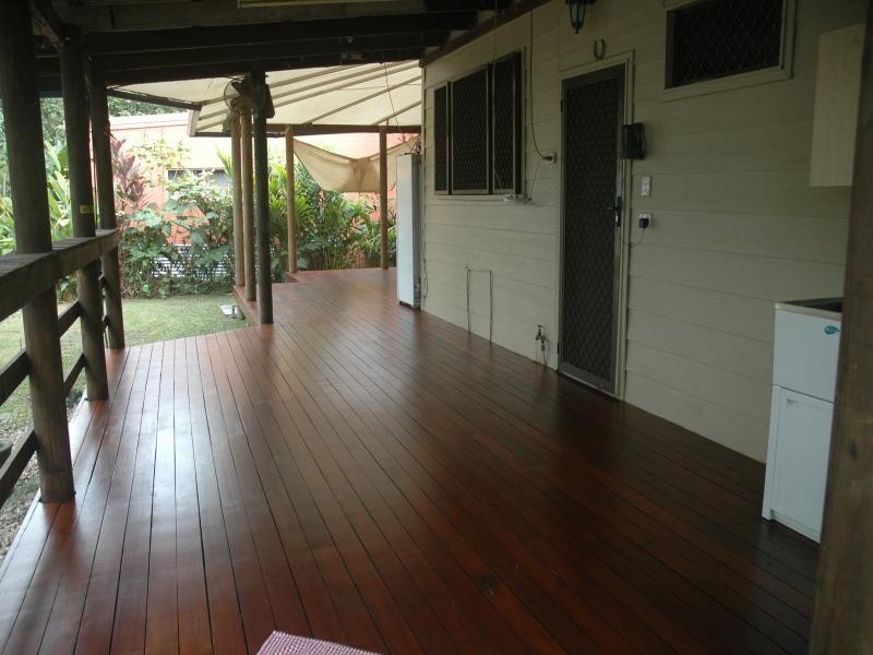 10 Dan Hart Lane, Mossman QLD 4873