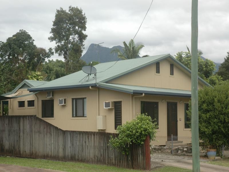 10 Dan Hart Lane, Mossman QLD 4873