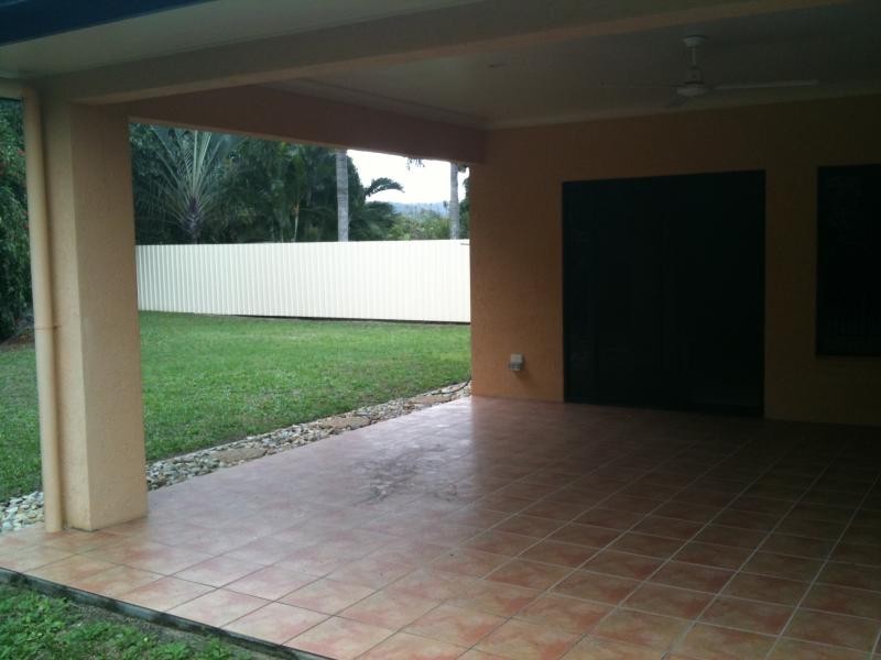 2 Marlin Drive, Wonga QLD 4873