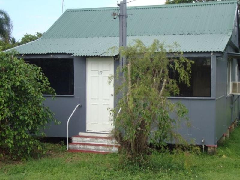 17 Andrews Street, Newell QLD 4873