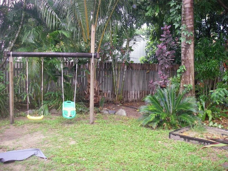 21 Jirimandi Close, Wonga QLD 4873