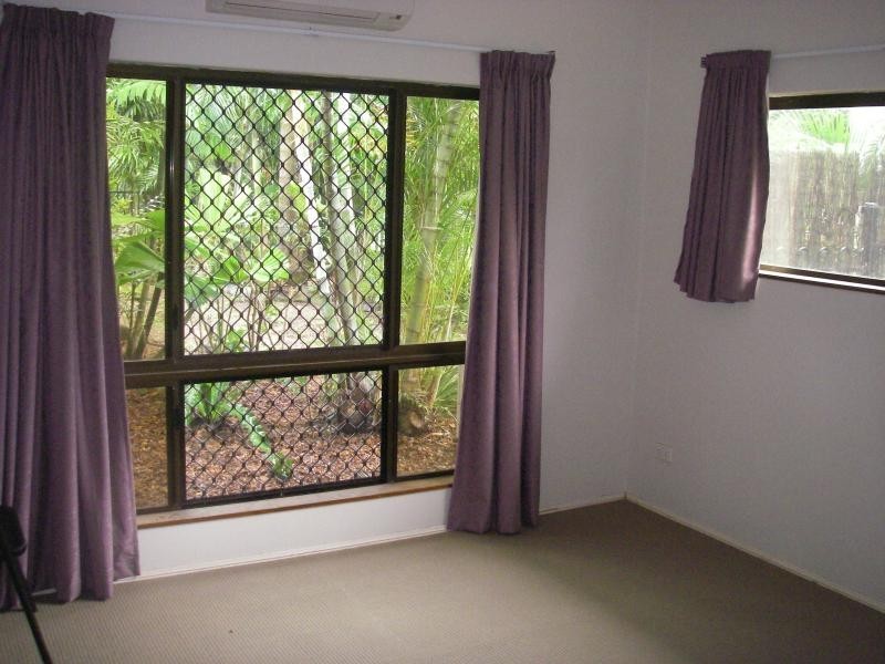 21 Jirimandi Close, Wonga QLD 4873