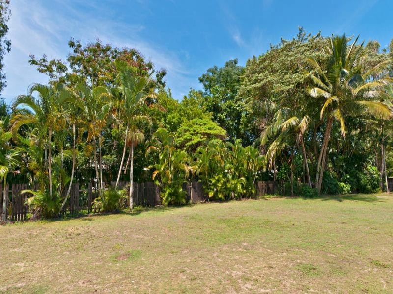 31 Yarun Close, Wonga QLD 4873