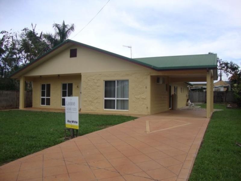 8 Dan Hart Lane, Mossman QLD 4873