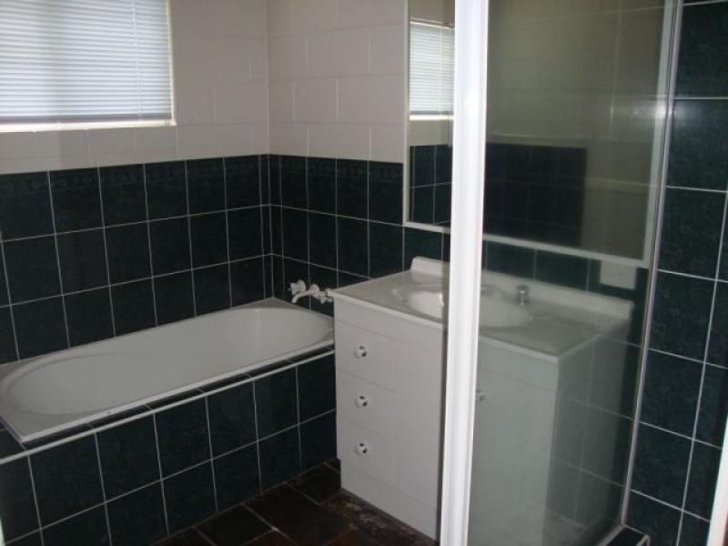 8 Dan Hart Lane, Mossman QLD 4873