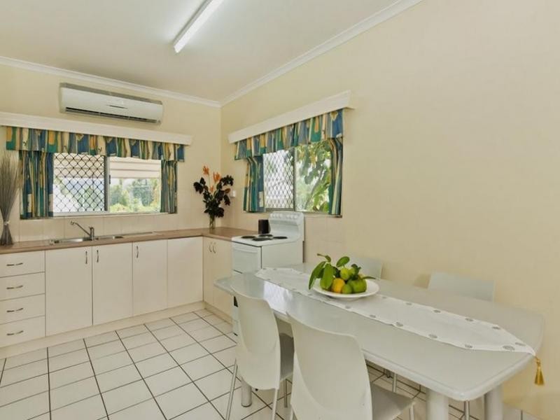 4/7 Blain Street, Mossman QLD 4873