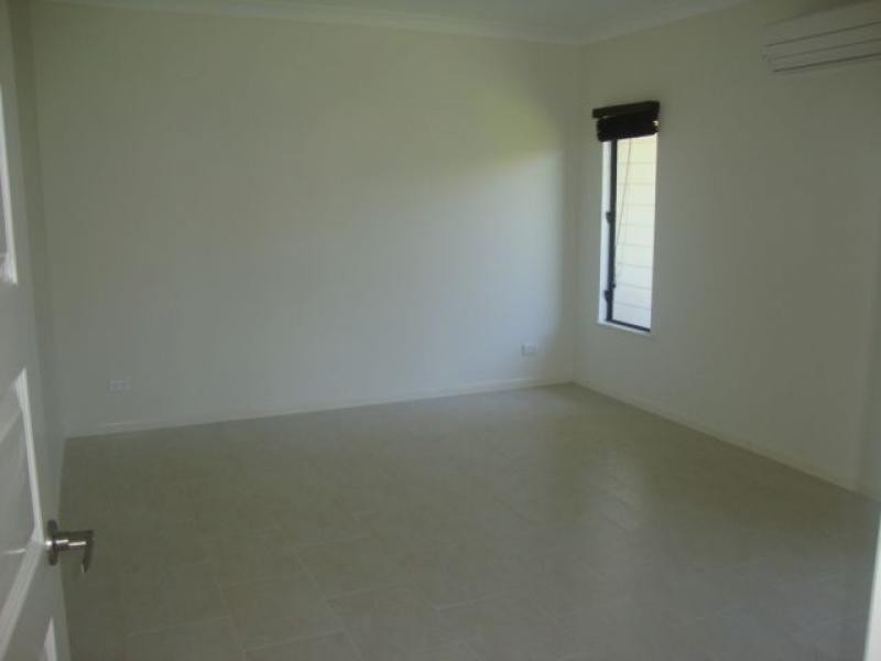 2 Spoonbill, Mossman QLD 4873