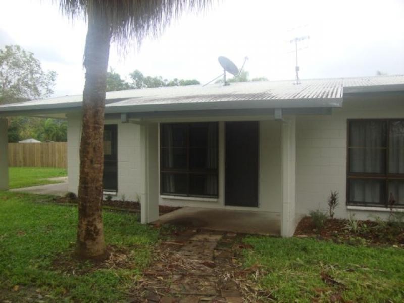 31 Pringle Street, Mossman QLD 4873