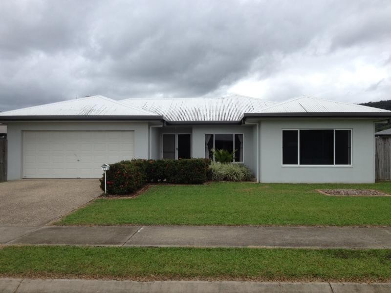 11 Riflebird Crescent, Mossman QLD 4873