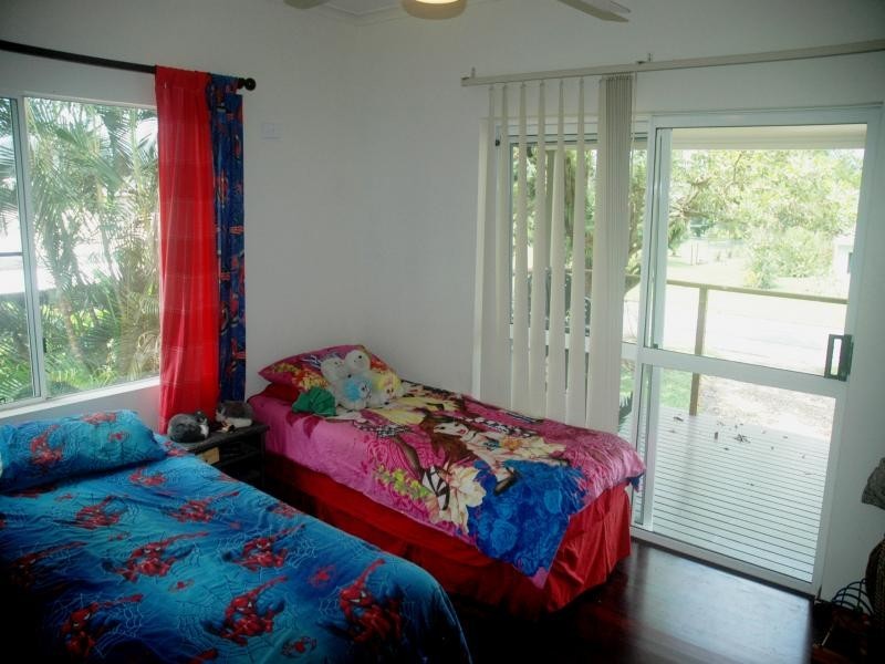 3 Noli Close, Mossman QLD 4873