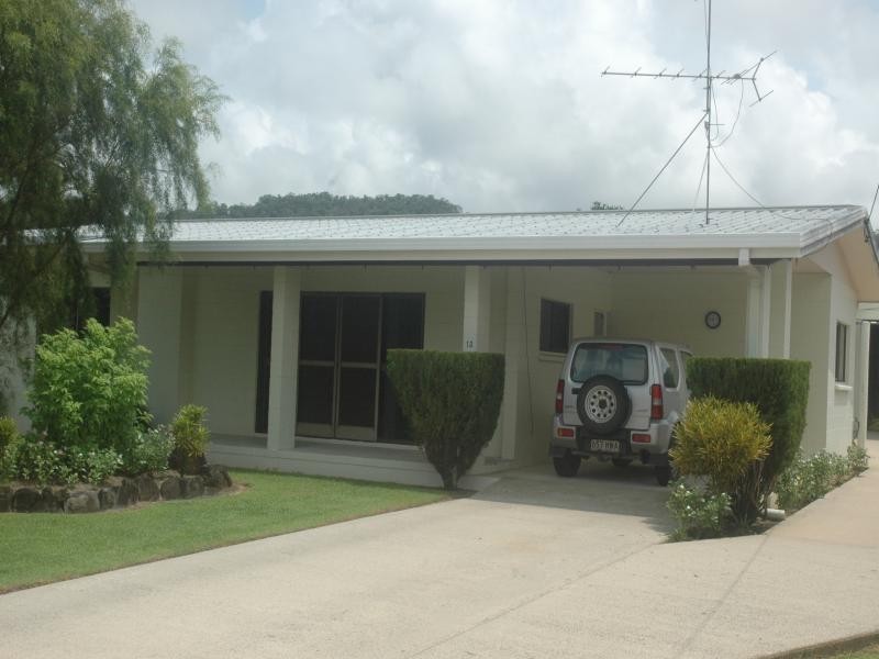 12 Snapper Island Drive, Wonga QLD 4873