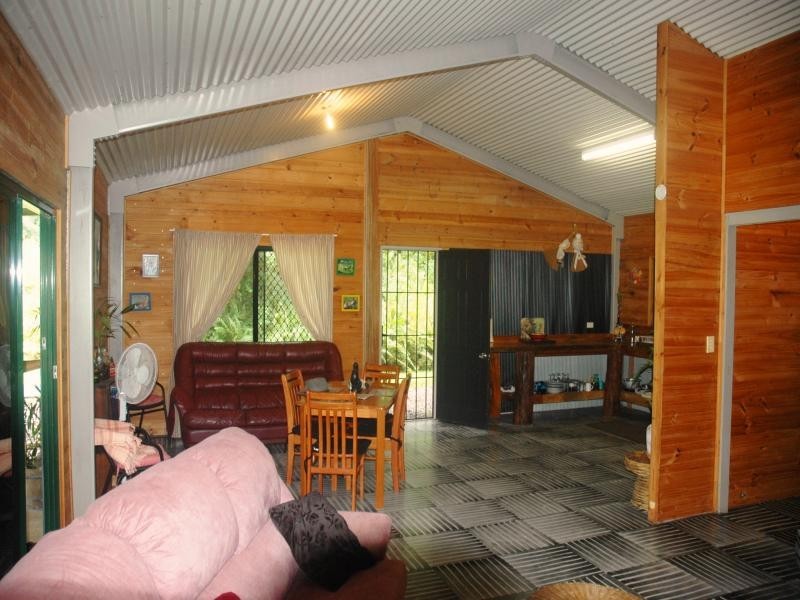 37 Mahogany Road, Daintree QLD 4873