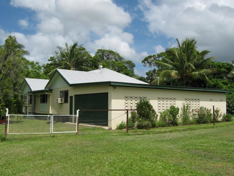 55 Rutherford Road, Miallo QLD 4873