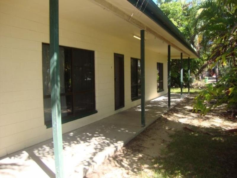 1 Barra Close, Wonga QLD 4873